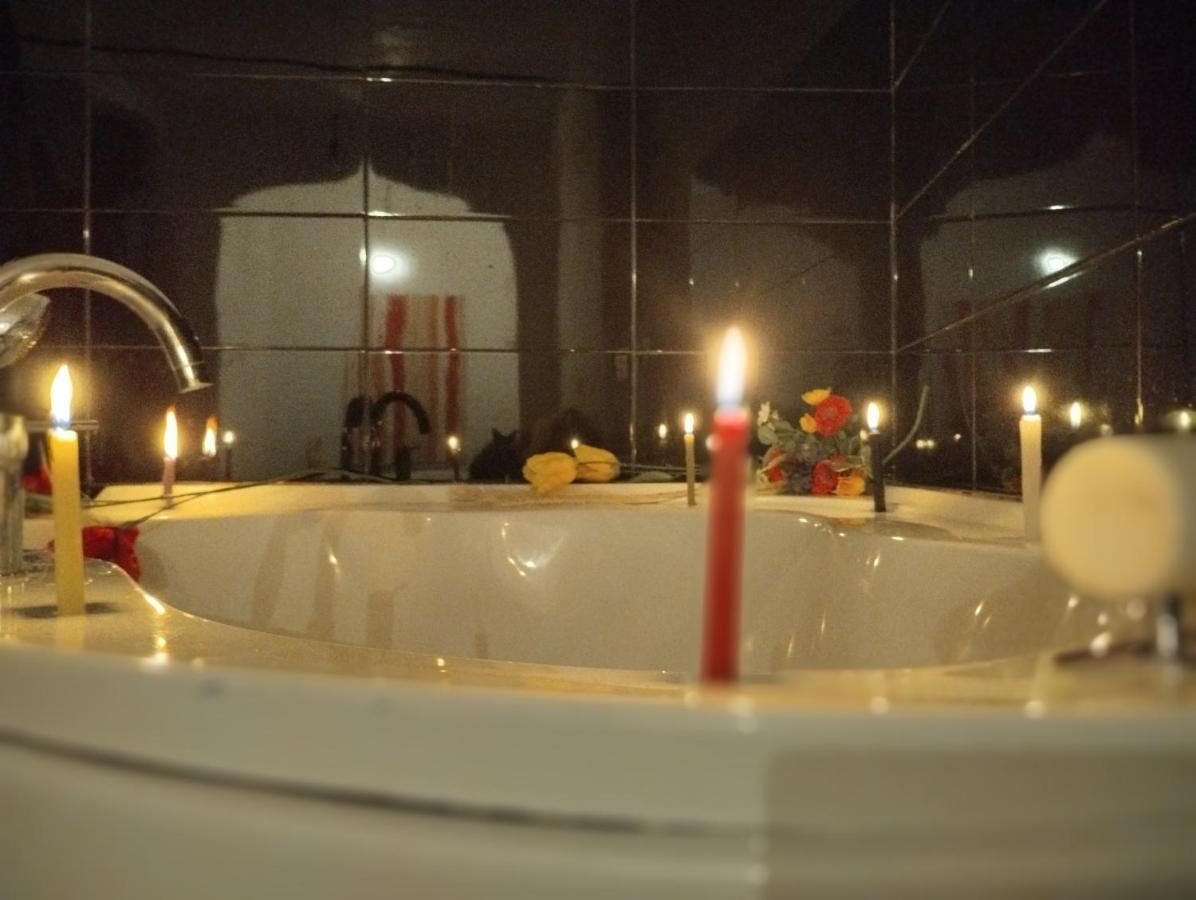 צ'פצ'אוונה Hostal Valencia - Private Room With Bathroom מראה חיצוני תמונה
