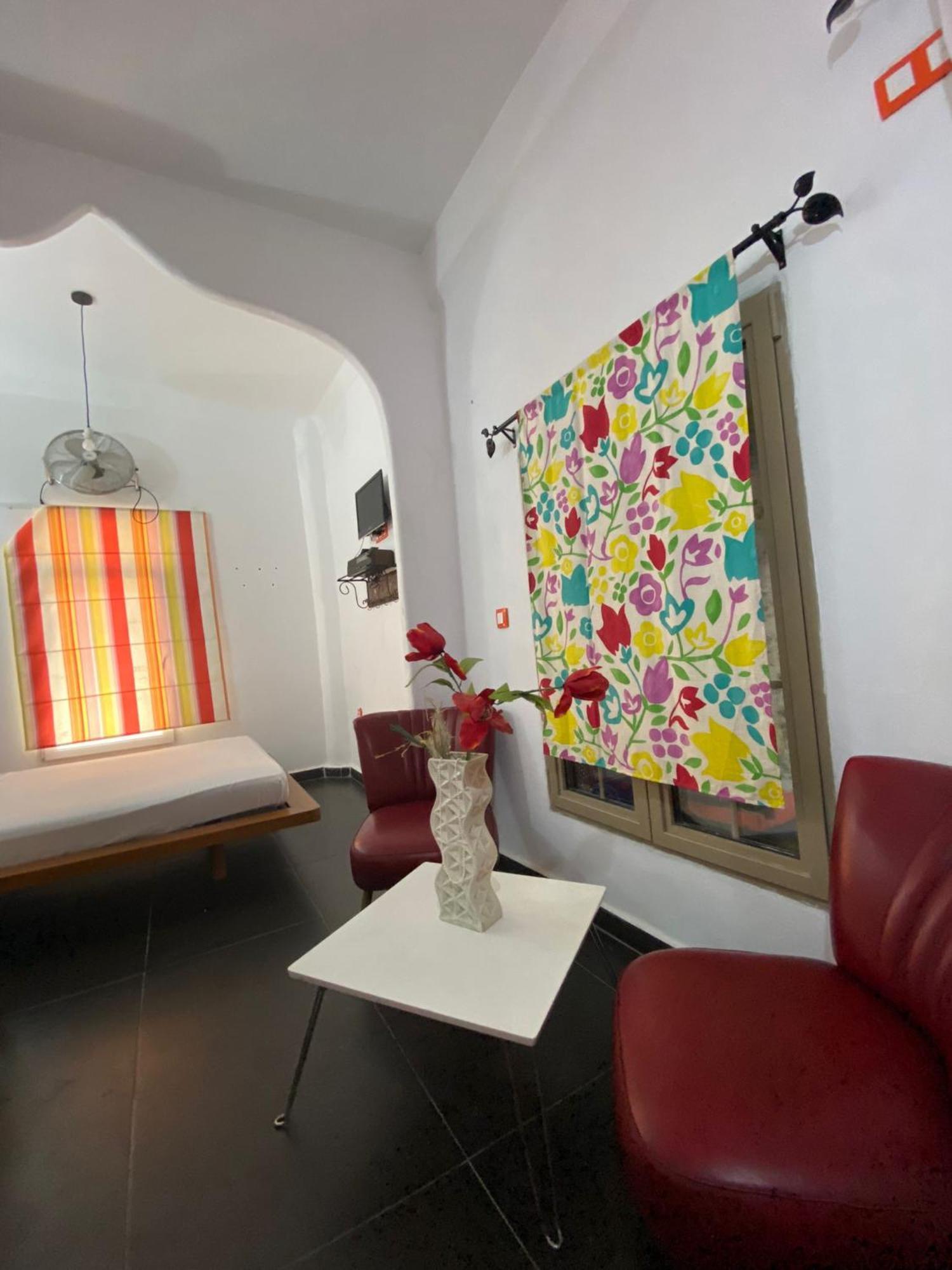 צ'פצ'אוונה Hostal Valencia - Private Room With Bathroom מראה חיצוני תמונה