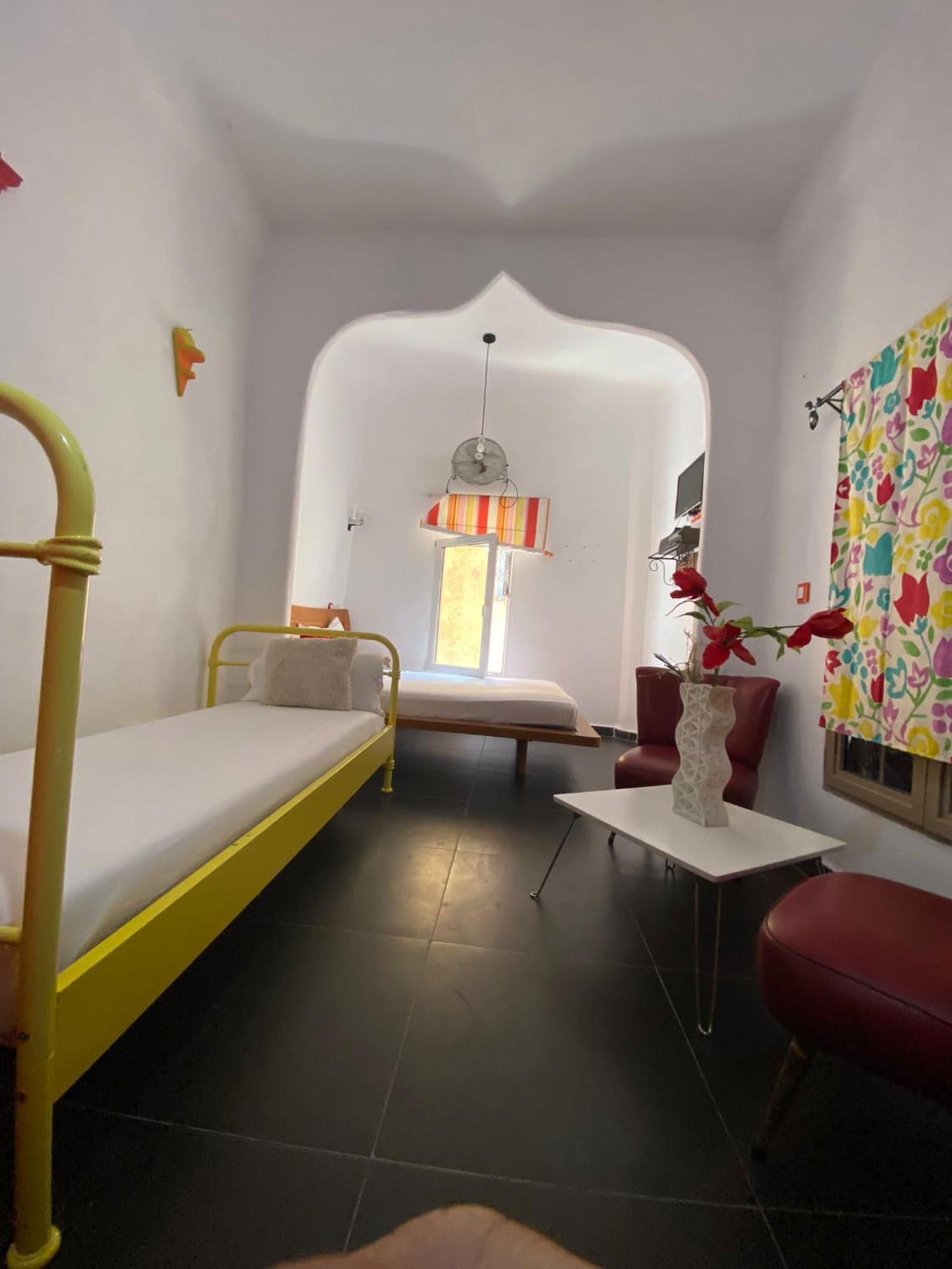 צ'פצ'אוונה Hostal Valencia - Private Room With Bathroom מראה חיצוני תמונה